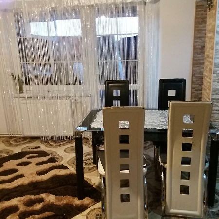 Apartamento Privat U Damiana Veľký Slavkov Exterior foto