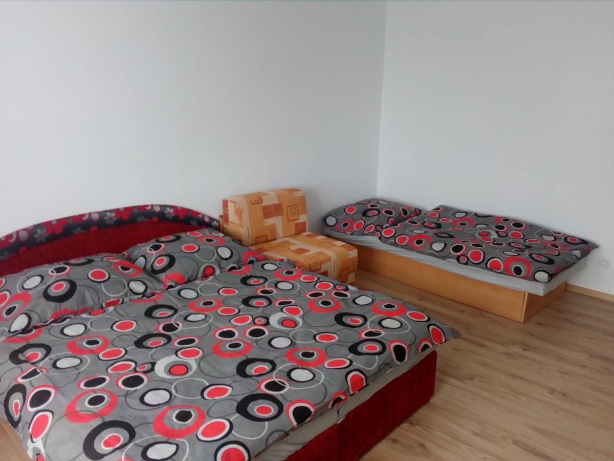 Apartamento Privat U Damiana Veľký Slavkov Exterior foto